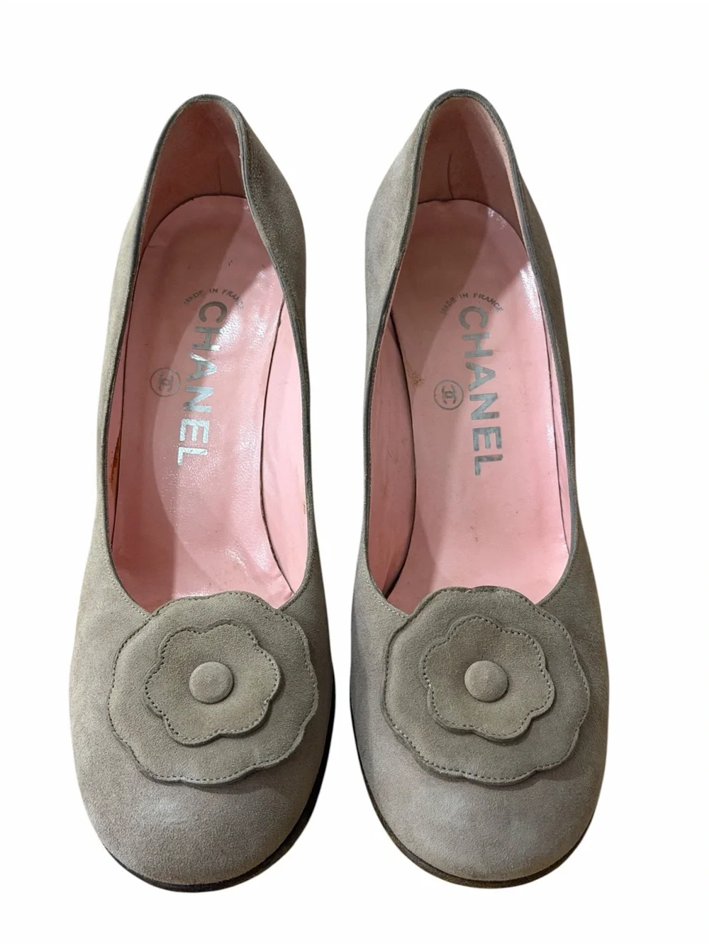 CHANEL Vintage Taupe Beige Suede Flower Pumps Heels Size 36 Made in France